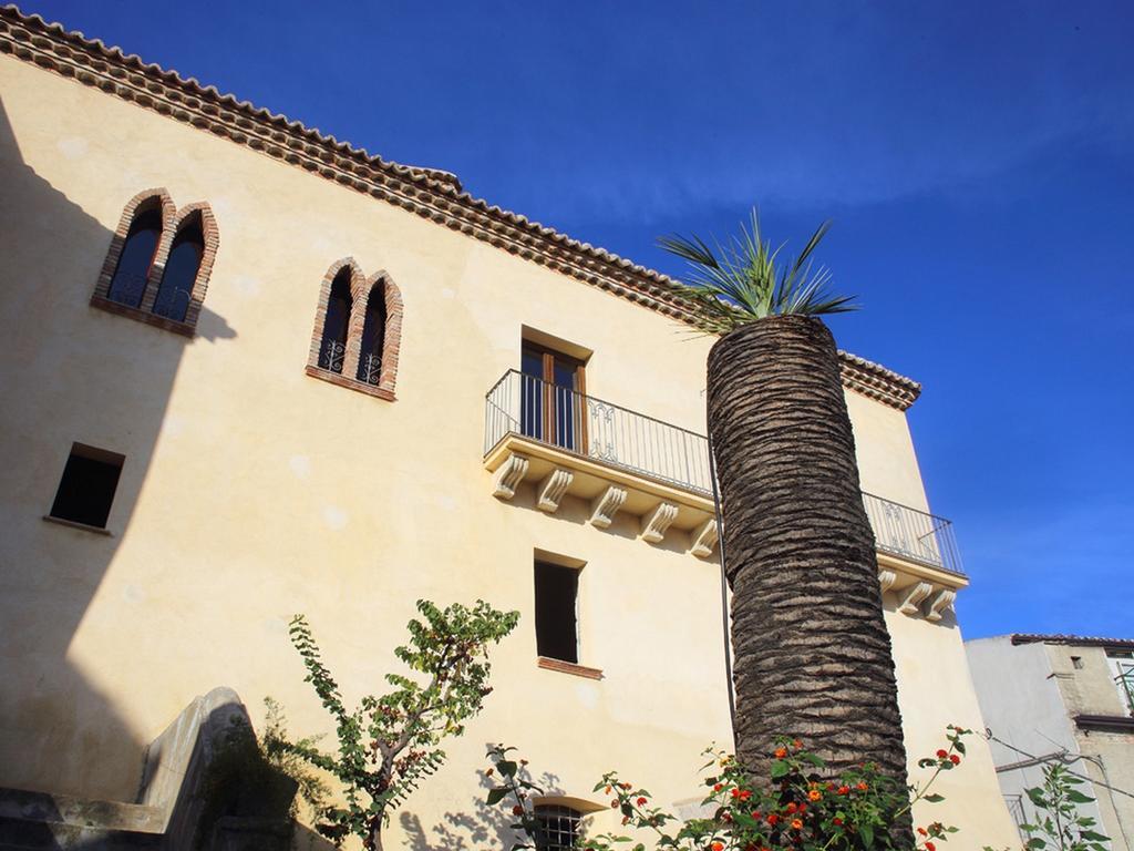 Palazzo Madeo - Residenza D'Epoca Bed & Breakfast Crosia Dış mekan fotoğraf