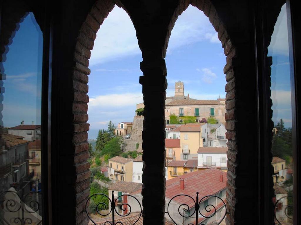 Palazzo Madeo - Residenza D'Epoca Bed & Breakfast Crosia Dış mekan fotoğraf