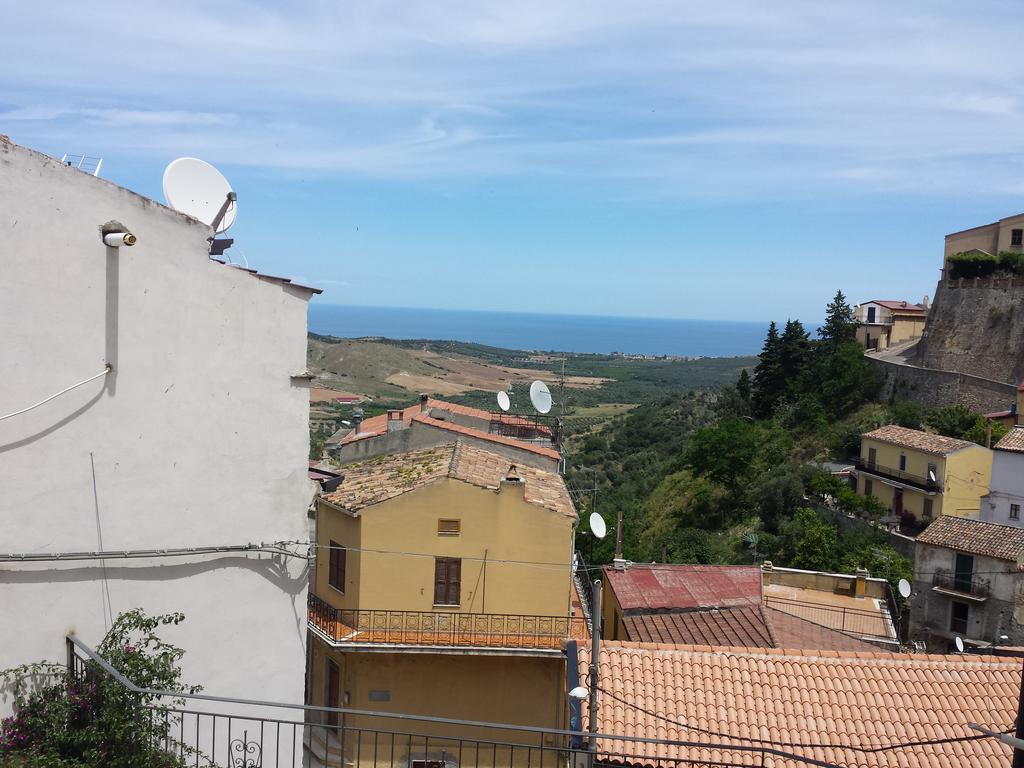 Palazzo Madeo - Residenza D'Epoca Bed & Breakfast Crosia Dış mekan fotoğraf