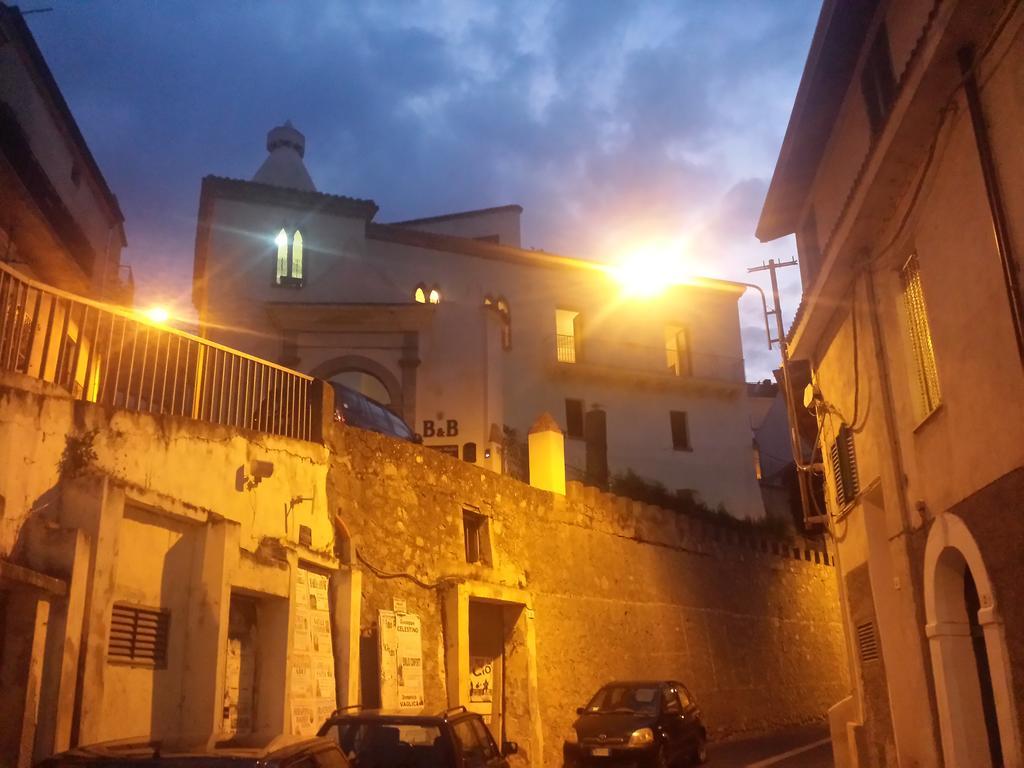 Palazzo Madeo - Residenza D'Epoca Bed & Breakfast Crosia Dış mekan fotoğraf
