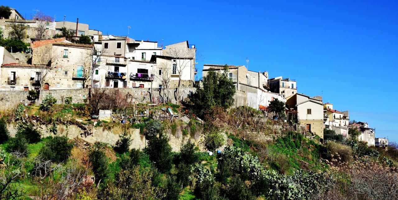 Palazzo Madeo - Residenza D'Epoca Bed & Breakfast Crosia Dış mekan fotoğraf